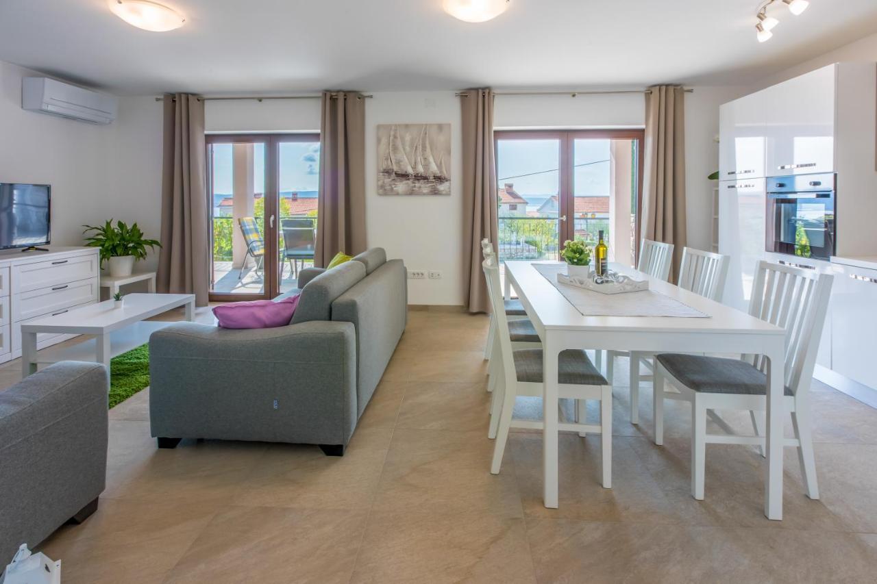 Anton 3 Apartamento Crikvenica Exterior foto