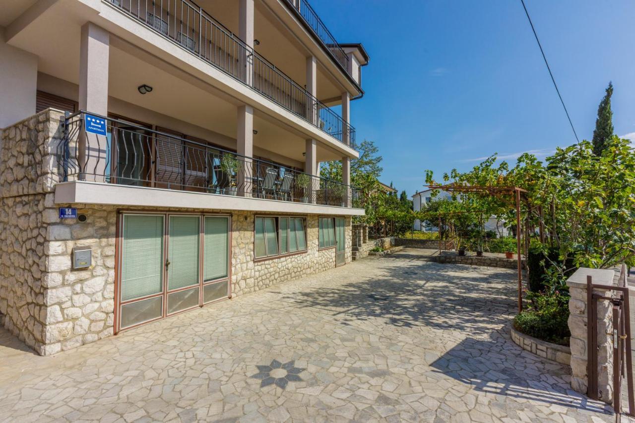 Anton 3 Apartamento Crikvenica Exterior foto