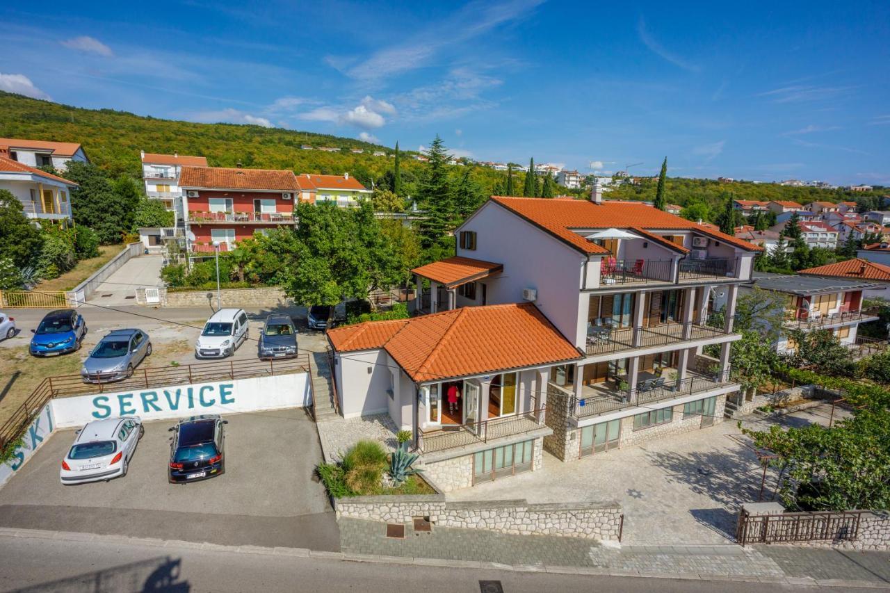 Anton 3 Apartamento Crikvenica Exterior foto