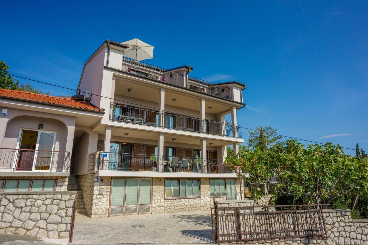 Anton 3 Apartamento Crikvenica Exterior foto